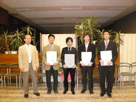 yra07-pic-m.jpg