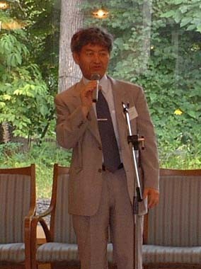 懇親会の模様1 青木札幌支部長